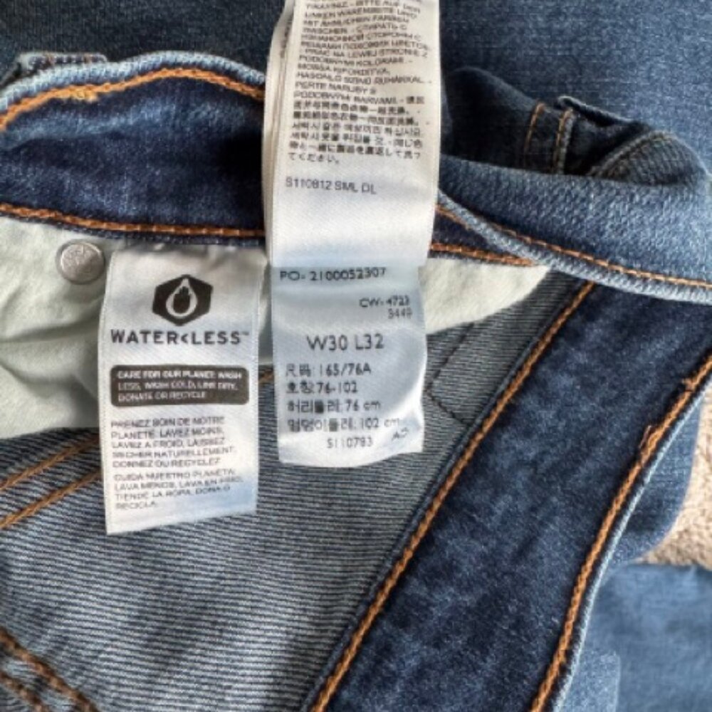 Levi's Ribcage Bell Jean 30x32 - Picture 15 of 15